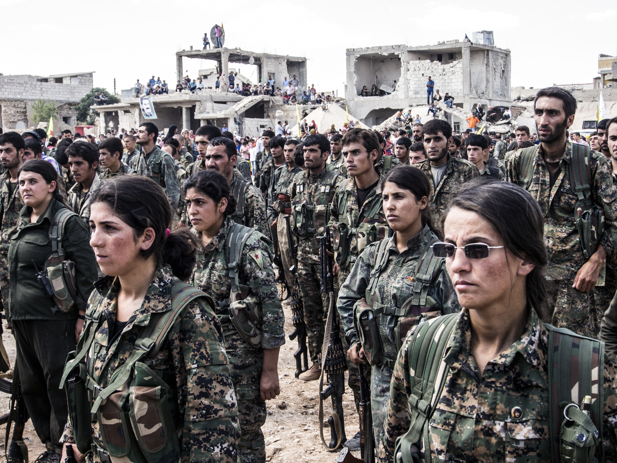 Курды девушки. Курды сисири. Kobane. Эрзинджанские курды. Курды шафииты.